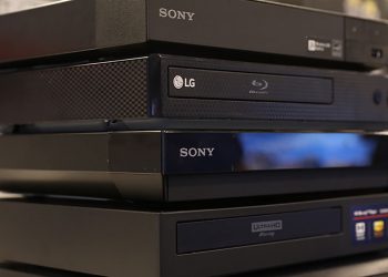 How to Choose the Best Blu-Ray Disc Player