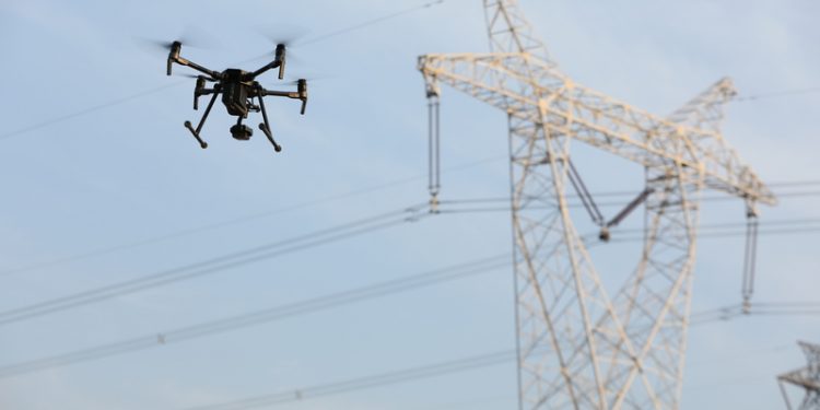 The Best Way to Inspect Power Lines