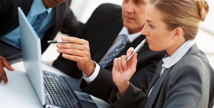 divorce lawyer online