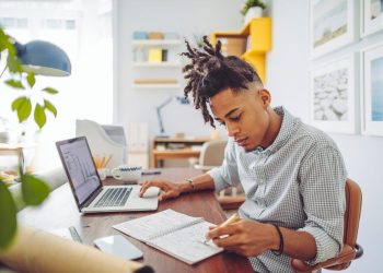 An Ultimate Guide to Become a Successful Online Tutor