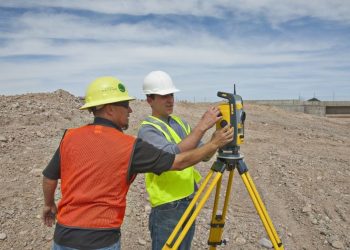 How to Set Up Surveying Equipment (KW)
