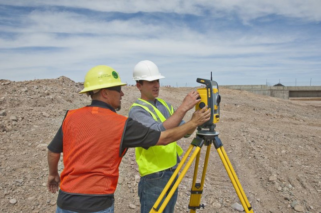 How to Set Up Surveying Equipment (KW)