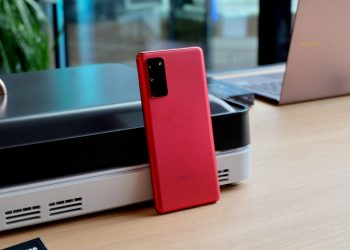 Samsung S20 FE in 2021-