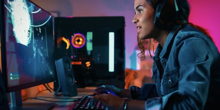 Crackonosh: How hackers are using gamers to become crypto-rich - BBC News