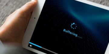 How To Avoid The Hassle Of Buffering And Low Quality While Streaming
