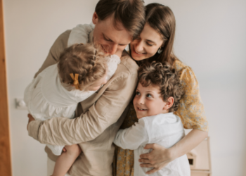 A Complete Guide to Resolving Family Conflicts with Professional Legal Help