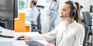 How Voice Conferencing Supports Seamless Client Communication